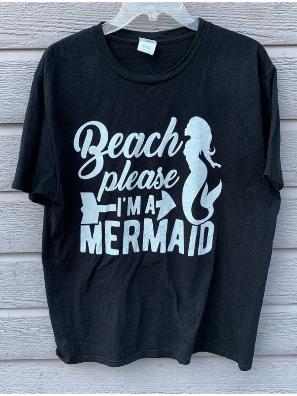 Black And White Beach Tee Sz L